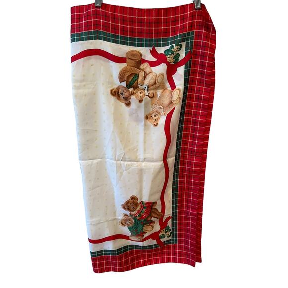 Vintage Avon Teddy Bear Christmas scarf - Picture 3 of 7